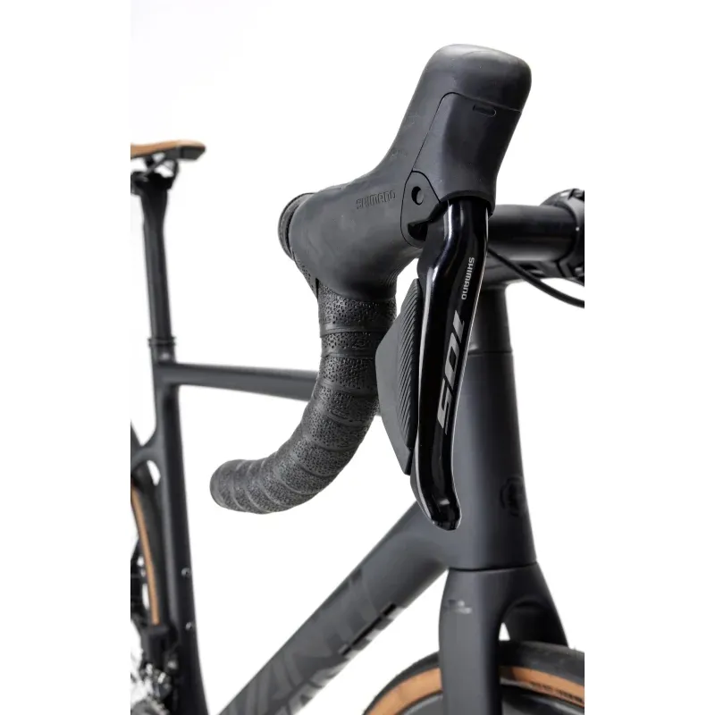 Giro ER-C Di2 In Black-4